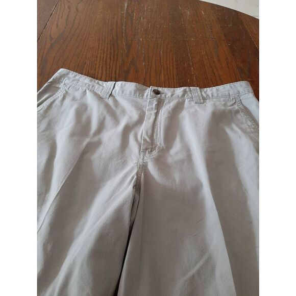 Mens Sz 35W Magellan Outdoors Grey Flat Front High Rise Pleated Leg Long Shorts - Picture 2 of 5